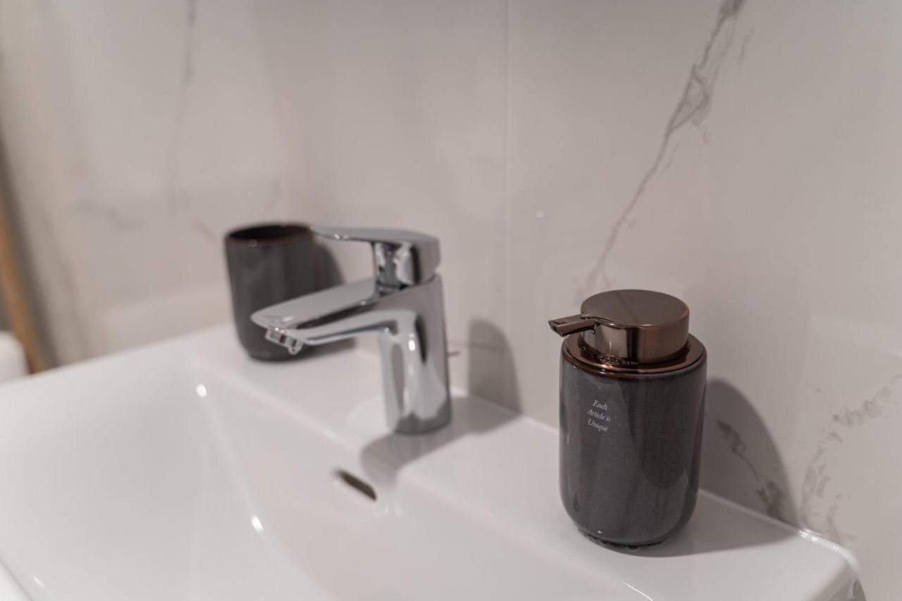 Apartamenty Przystanek Orlowo Centrum グディニャ エクステリア 写真